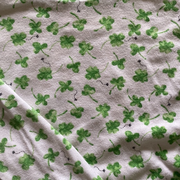 Burt’s Bees St Patrick’s Day Pajamas - Picture 3 of 4
